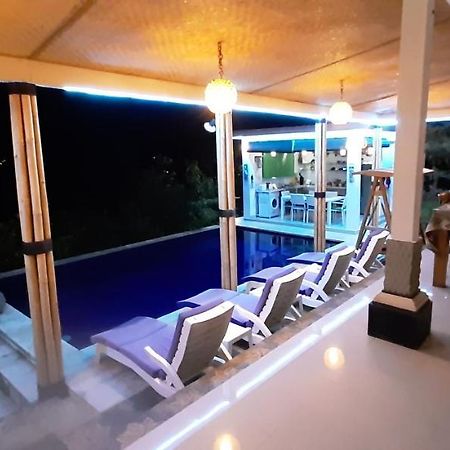 Cantik Villa Ловіна Екстер'єр фото